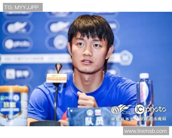 徐彬谈球队目标每场比赛全力争胜吃再多苦也值得